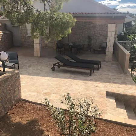 Casa Fortuna Sveta Nedelja (Hvar)