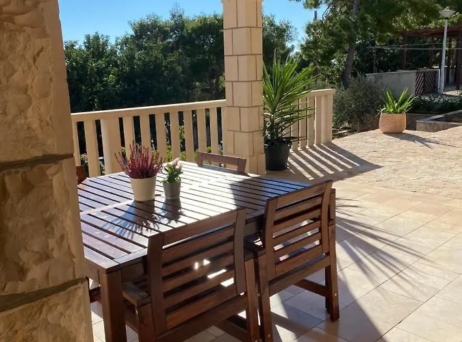 Casa Fortuna Sveta Nedelja (Hvar)